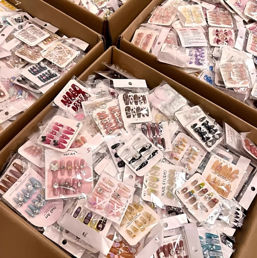 3 Pair Press-On Nail Package – Clearance